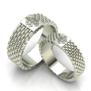 Кольцо обручальное с орнаментом