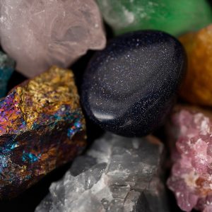 Полудрагоценные камни